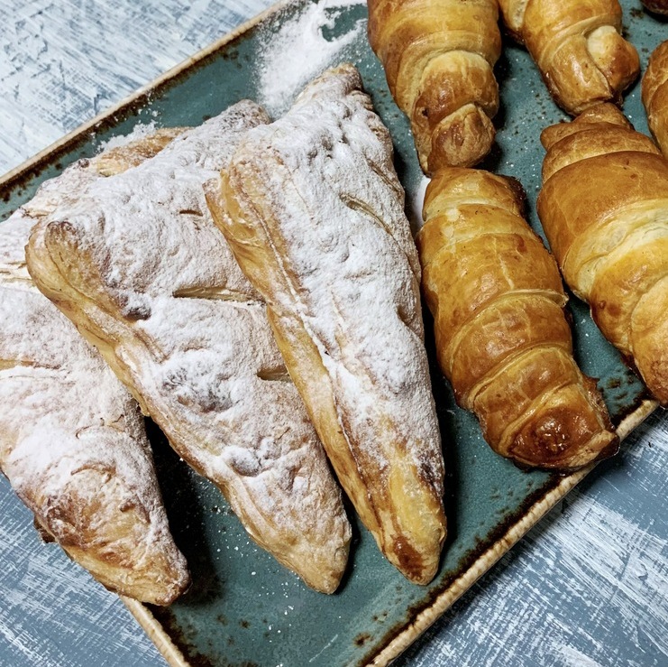 Слойка с джемом, 50г