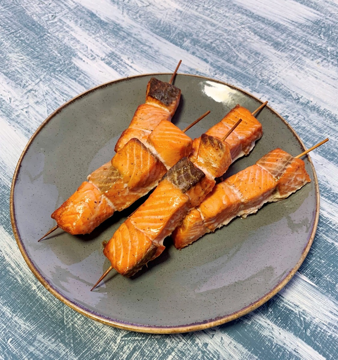 Шашлычок из семги, 100 г